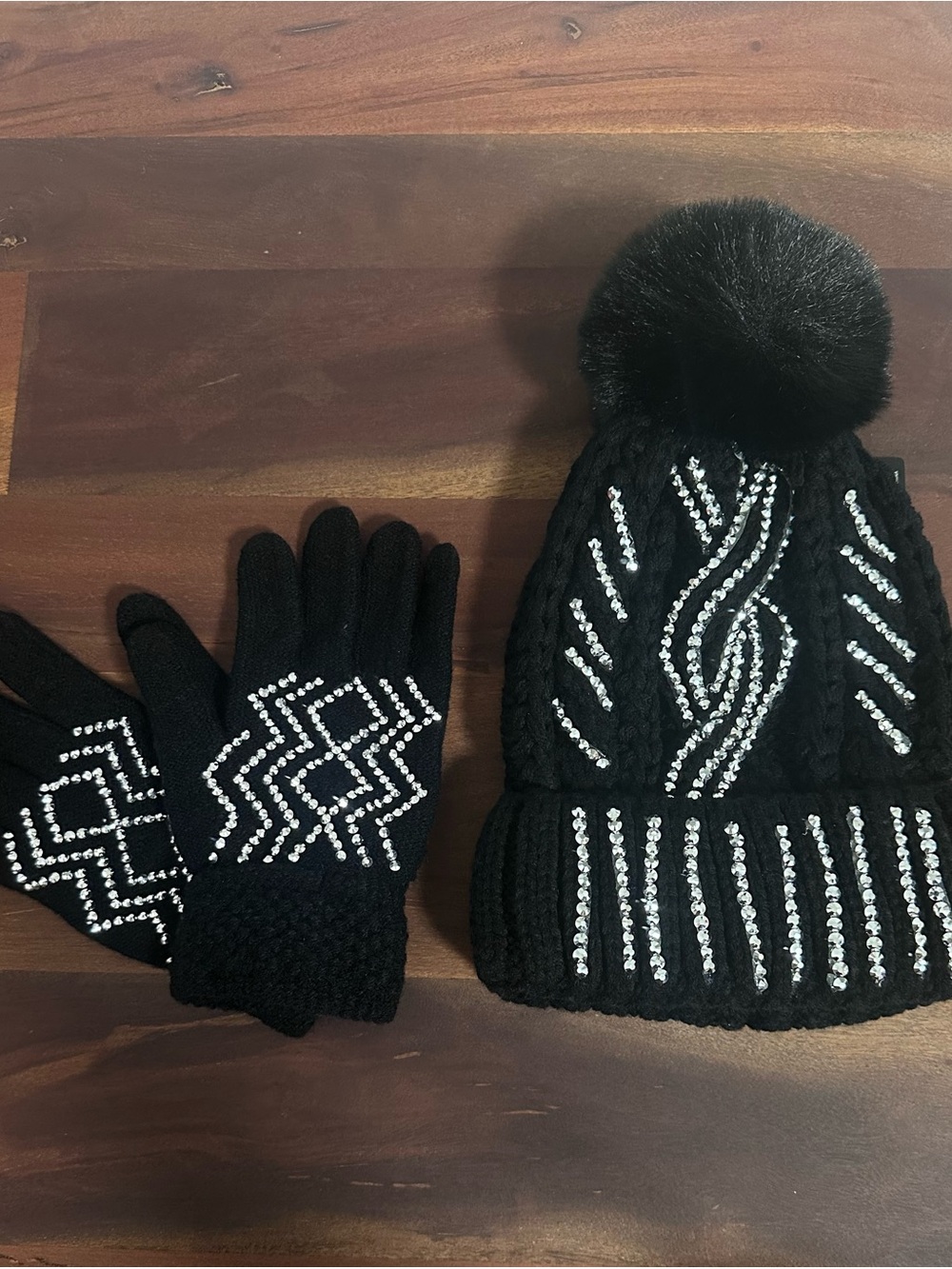 CG New York Black Rhinestone Pom Pom Beanie & Gloves Set NWT